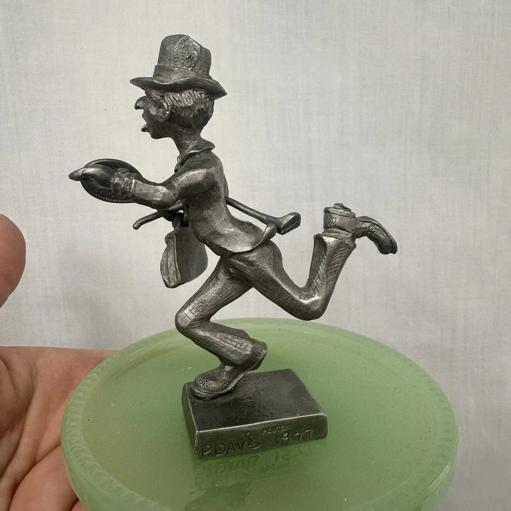 Vintage Pewter P. Davis Running Business Man Ready for Golf & Tennis‎ 1977